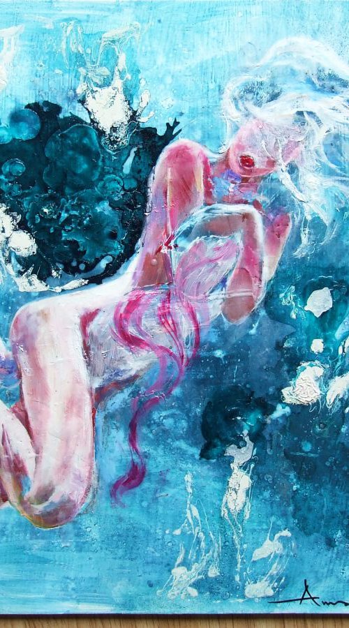 Floating Mermaid by Anna Sidi-Yacoub