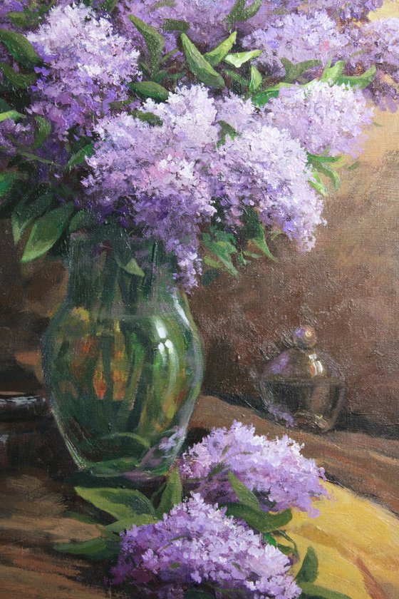 Lilacs in a vase. 50x60 cm. Original painting. For a gift.