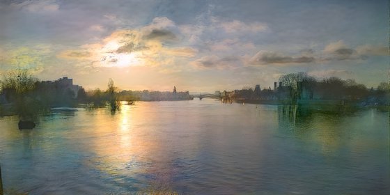 Panoramique soir calme à chalon