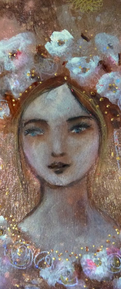 "In a dream, so high ..."  mix media on wood 20x20cm by Loetitia Pillault