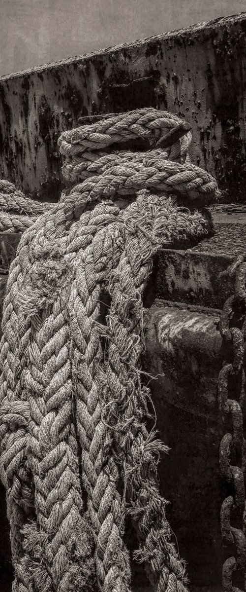 Barge ropes & Chain by Martin  Fry