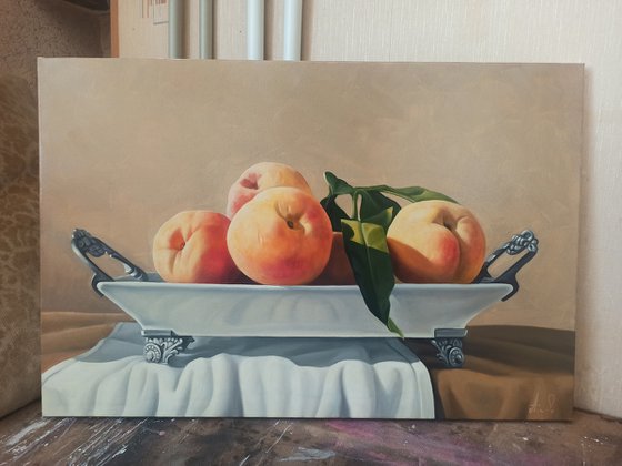 Still life with peaches-2   (40x60cm, oil painting, ready to hang)