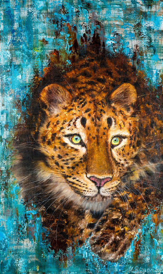 WILD PREDATOR - Big leopard. Leopard abstract style. Wild cat. Spotted leopard. Powerful paws. Nature. Predator. Hunting.