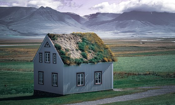 ICELAND HOUSE TORP