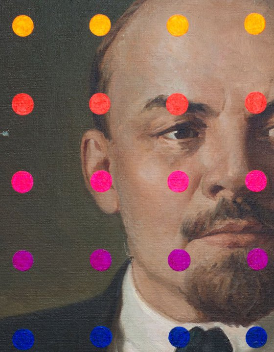 Lenin with Сolored Сircles