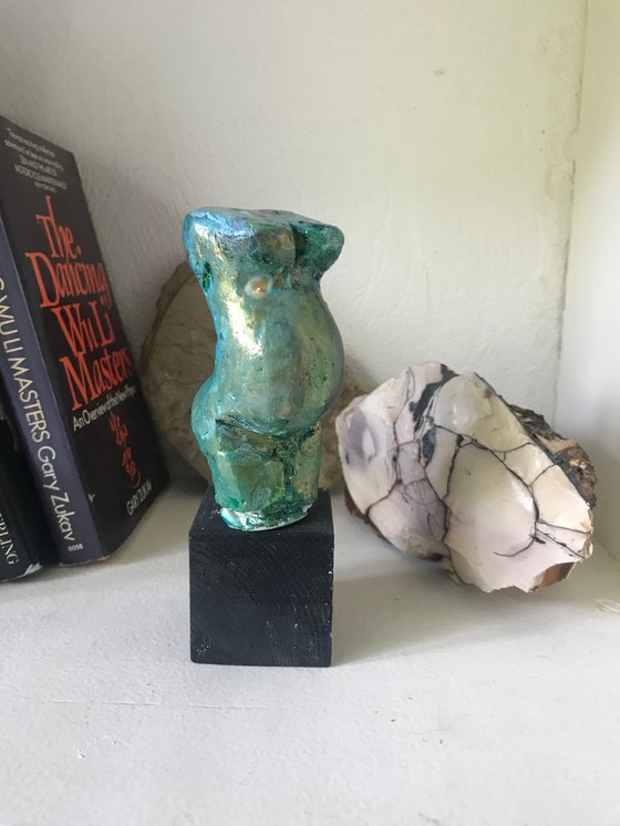 Nude Sculpture... Earth Mother In Turquoise Jade  And Gold