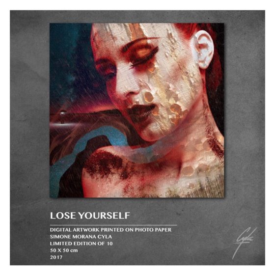 LOSE YOURSELF | 2017 | DIGITAL ARTWORK PRINTED ON PHOTOGRAPHIC PAPER | HIGH QUALITY | LIMITED EDITION OF 10 | SIMONE MORANA CYLA | 50 X 50 CM