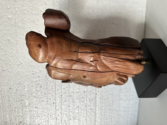 Male nude sculpture figurine