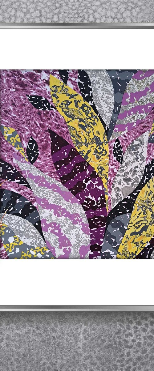 Cosmic Plants by Mariia Raskin