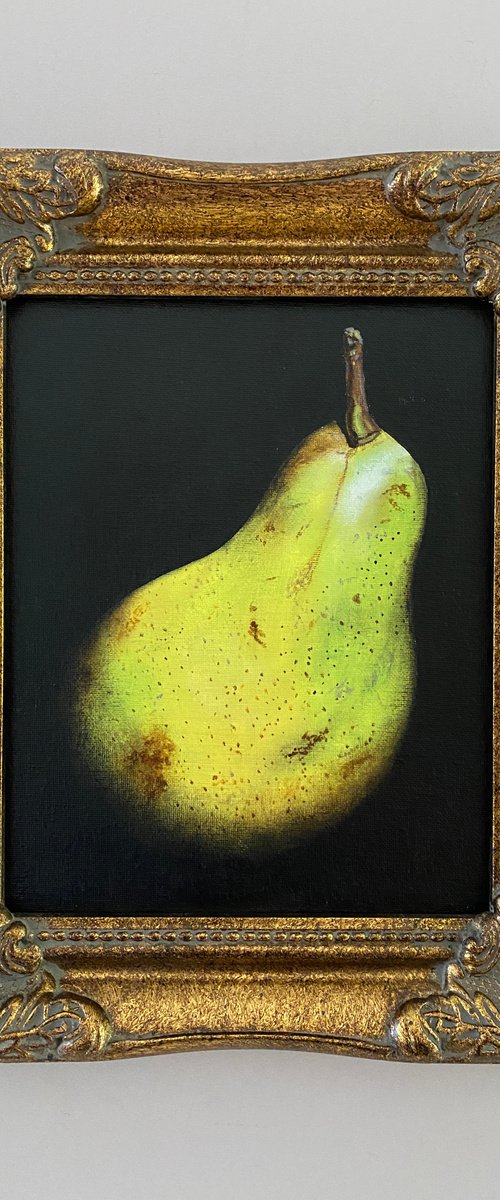 Green Pear by Kaz  Jones
