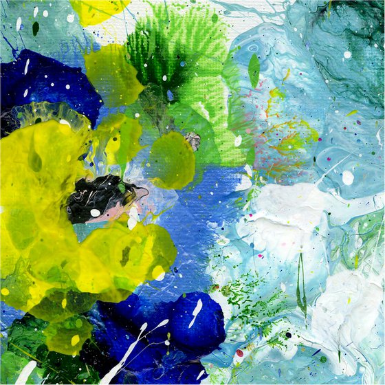 Blooms Of Fay 1 - Floral Painting by Kathy Morton Stanion