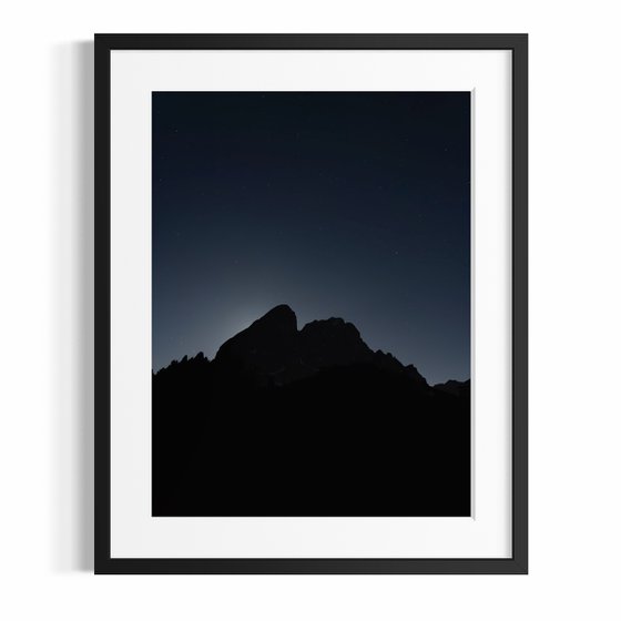 MOUNTAIN NIGHT