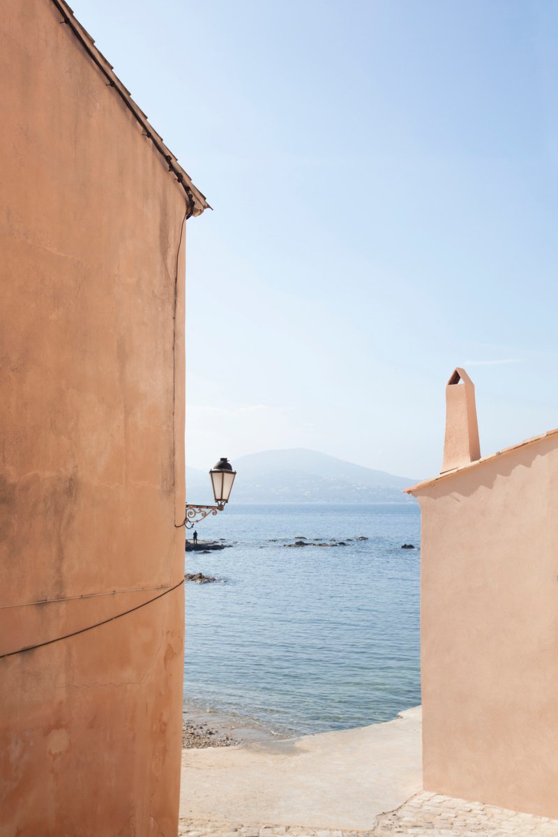 Photorealistic Landscape Photograph By Robert Kohlhuber, 20 X 30", Co?te D