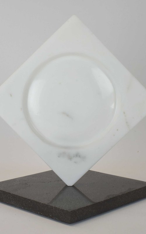 CIRCULAR LIGHT I I I by MUGNIER MARC