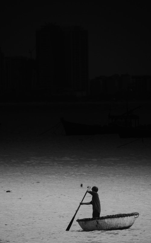 Approaching Storm by Serge Horta