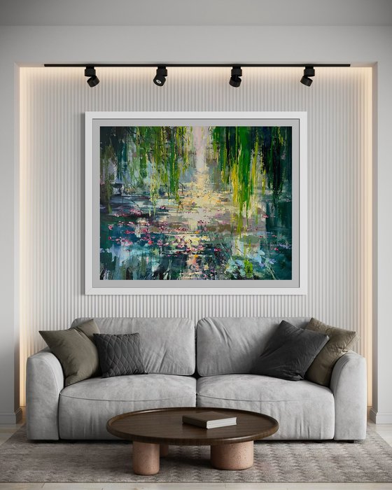 Reflection of Shimmering Lotus