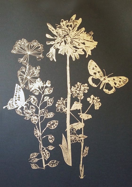 Flora and fauna (gold on black #1)