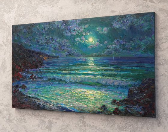 Mysterious Moonlight