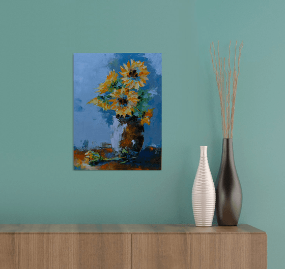 Sunflowers in the vase. Sunflowers painting. Sunflowers for gift