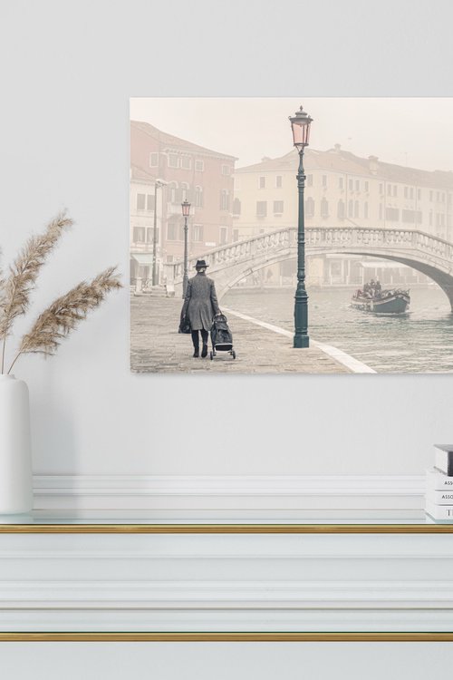 VENICE, THE COLORS OF SILENCE by Fabio Accorrà