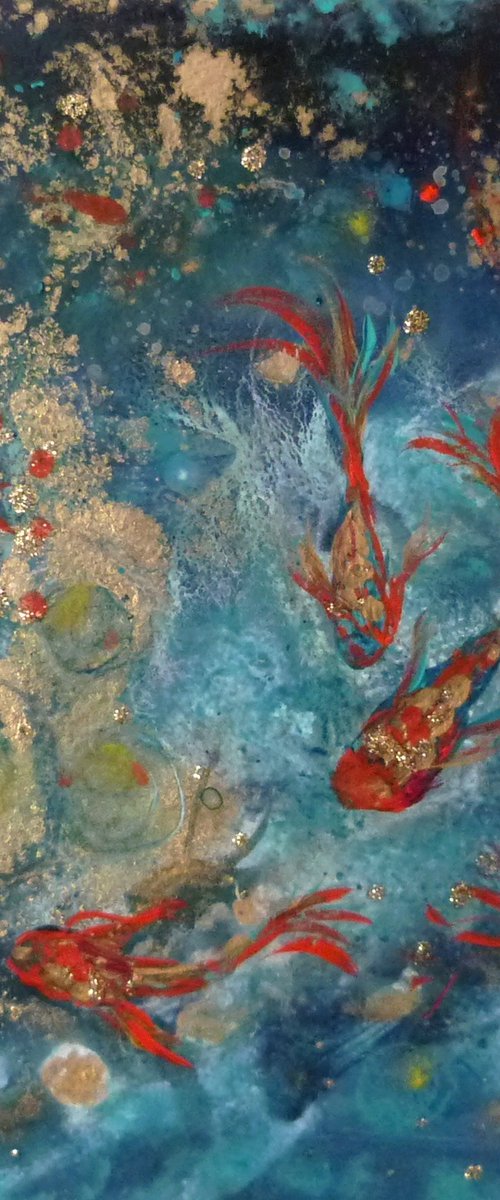 Blue and gold trio. 20x20cm by Loetitia Pillault