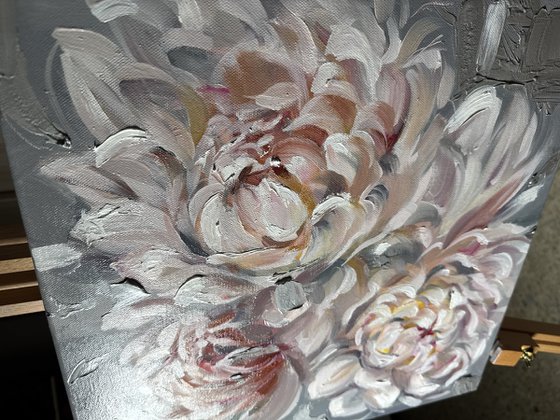 Bloom in Gray