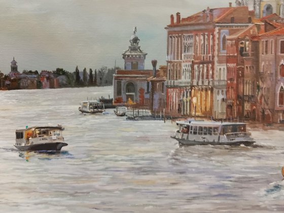 A FULL MOON OVER VENICE