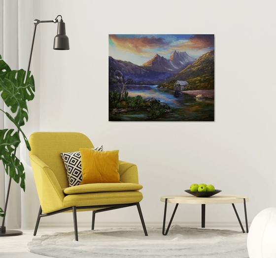 First light Cradle Mountain