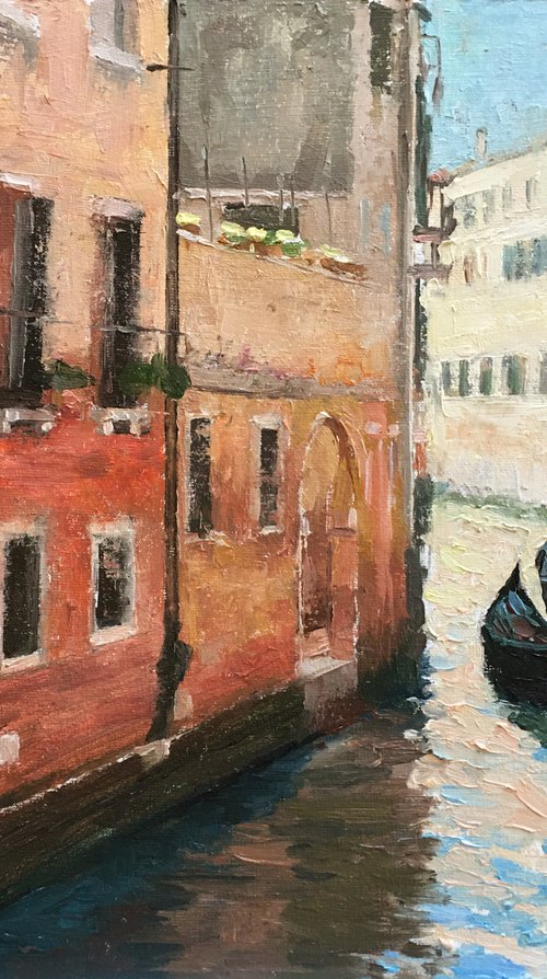 Stroll in Venice  - 1 by Ling Strube