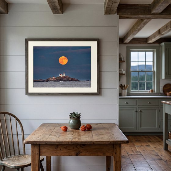 Moonrise, Nubble Light