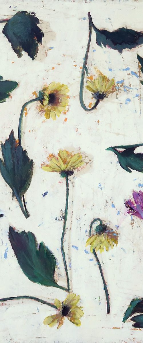 Imperfect Things: Dried Chrysanthemums by Ayna Paisley