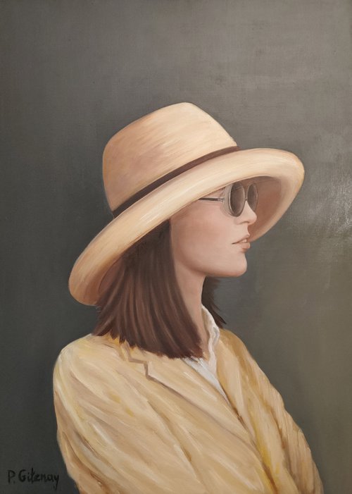 la femme en jaune porte des lunettes by Patricia Gitenay