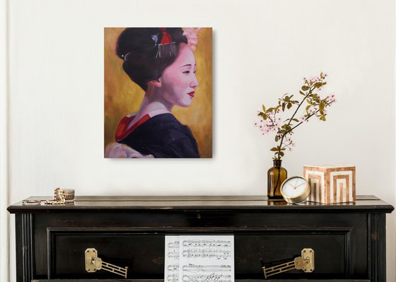 Geisha in kimono on the gold background portrait number 12