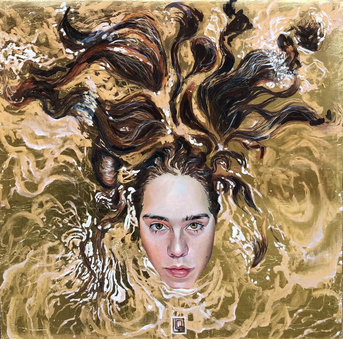 Diving Into Gold by Suzana Dzelatovic