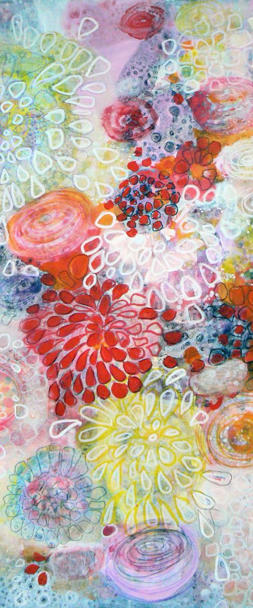 chrysanthemum #5 by Carolynne Coulson