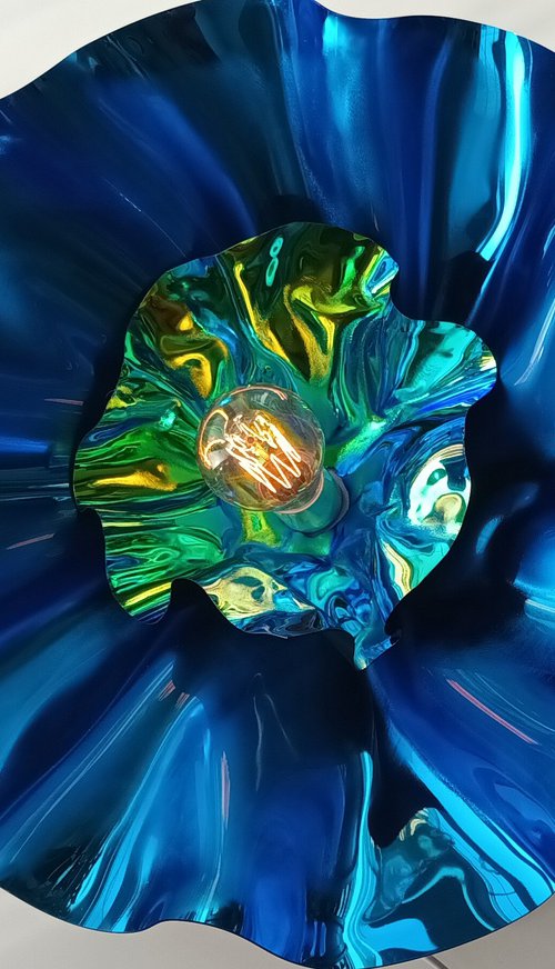 Blue Green Flower / Lamp by Anna Sidi-Yacoub