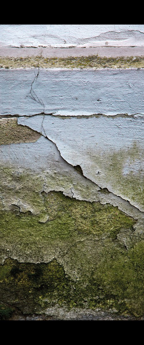 Wall 2 by Maciej Jabkowski