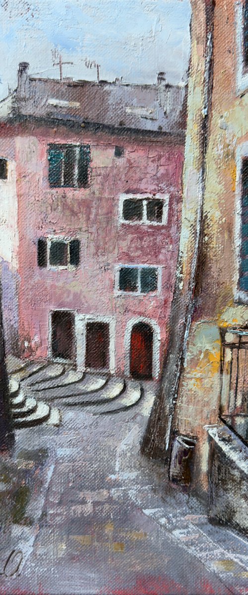Cityscape. Pink hous by Olha Laptieva