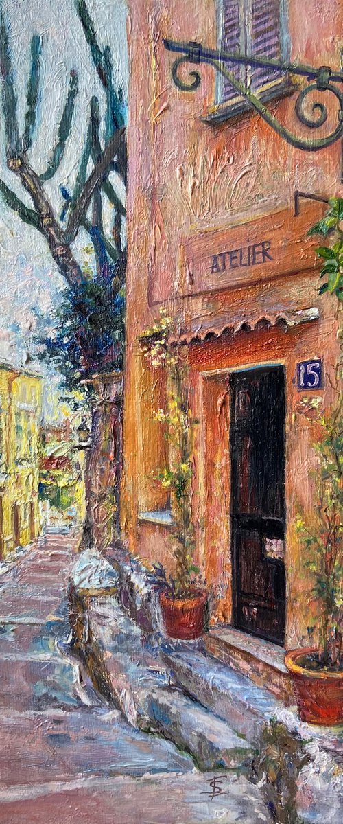 Atelier in Menton by Elvira Sesenina