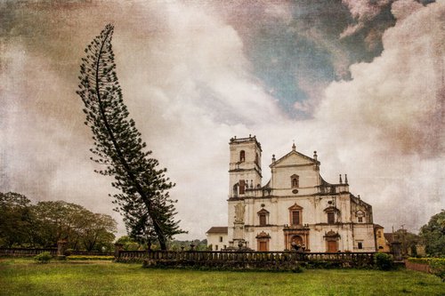 Cathedral, Old Goa by Kevin Standage