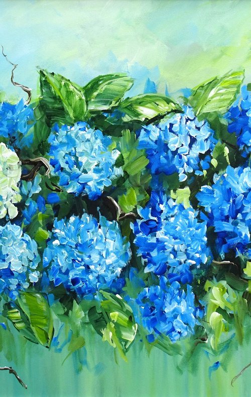 Blooming Hydrangea Serenity by Sveta Osborne