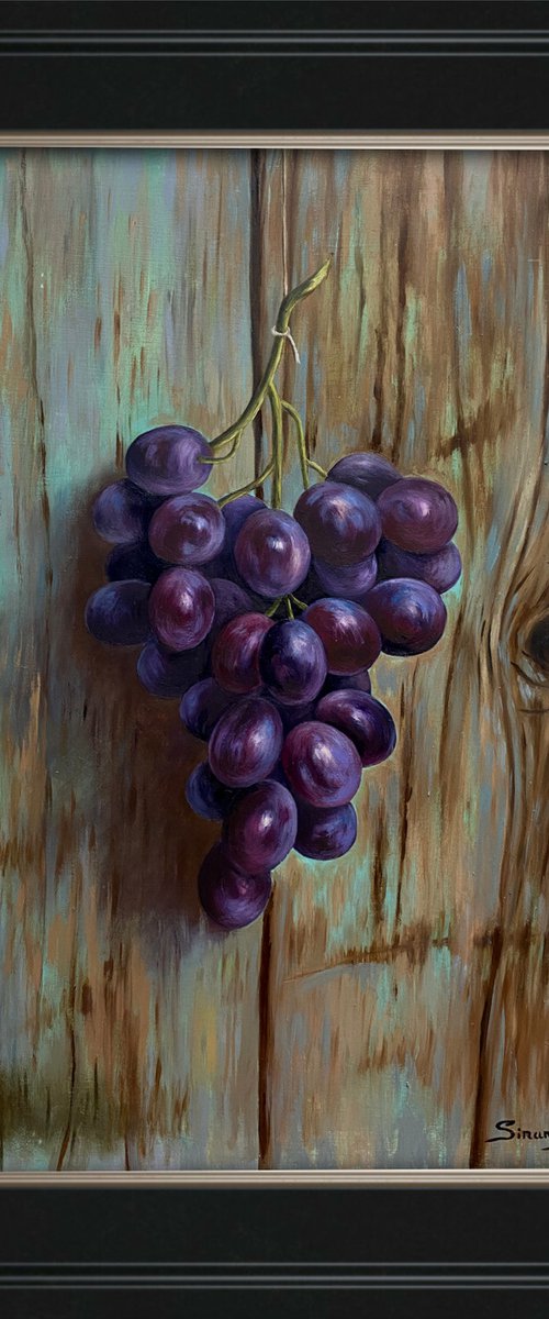 Grape Oil painting (45x35cm, oil on panel) by Gevorg Sinanian
