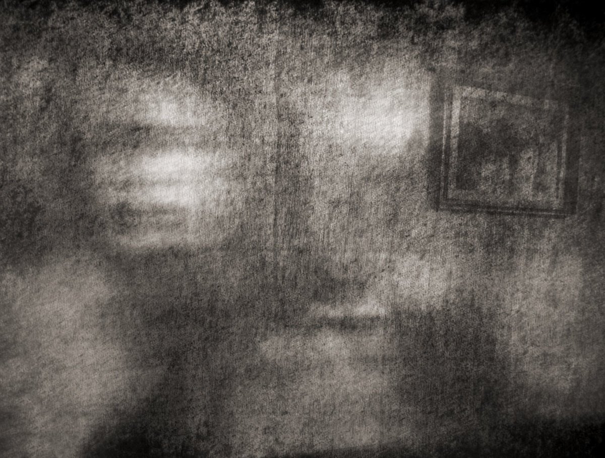 Disparatre.............. by Philippe berthier