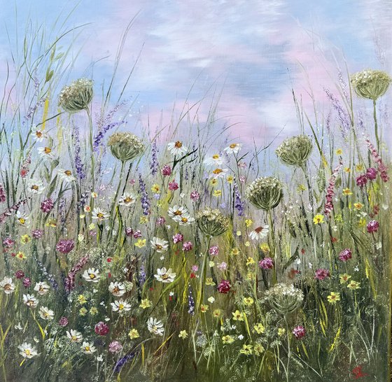 Summer Ecstasy: Field Elegance 50-50cm