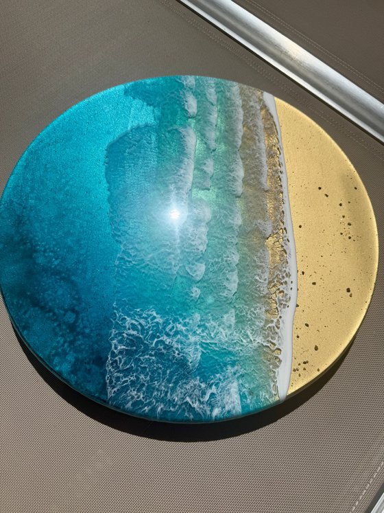 Round ocean #108
