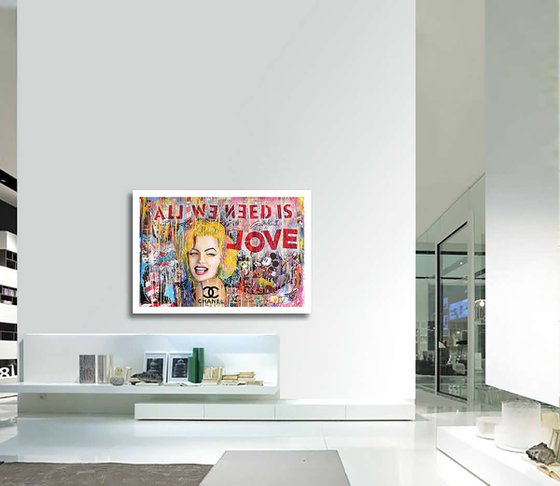 Marilyn All we need is ... Love
