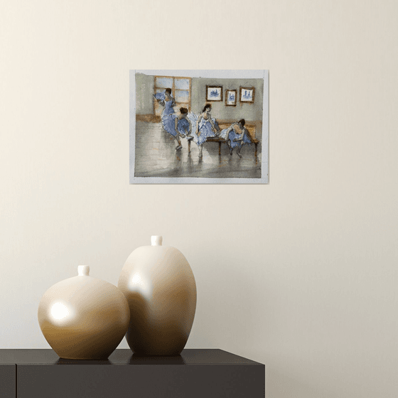 4 dancers resting….