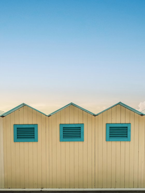ITALIAN BEACH
