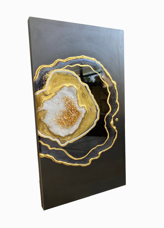 Agate geode Gold, White, Black