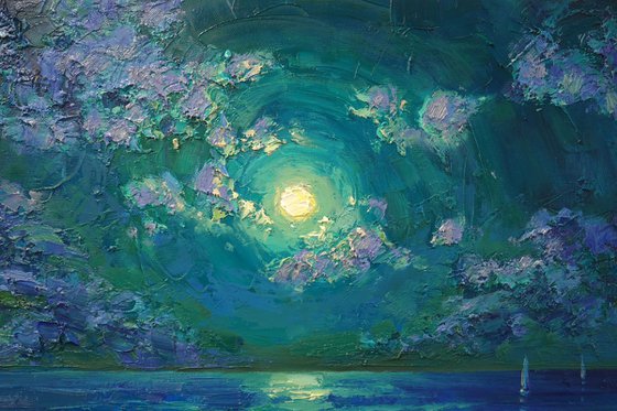 Mysterious Moonlight